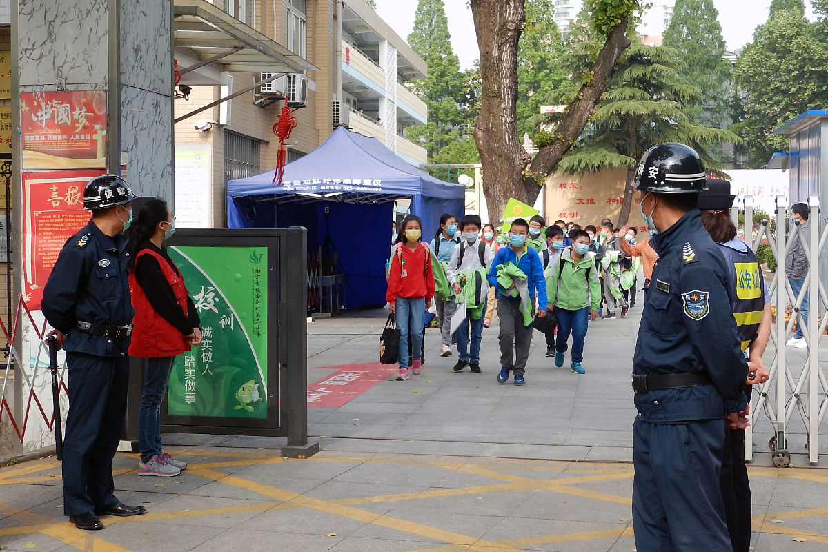 节假日前校园安全检查制度：保障学生平安过节