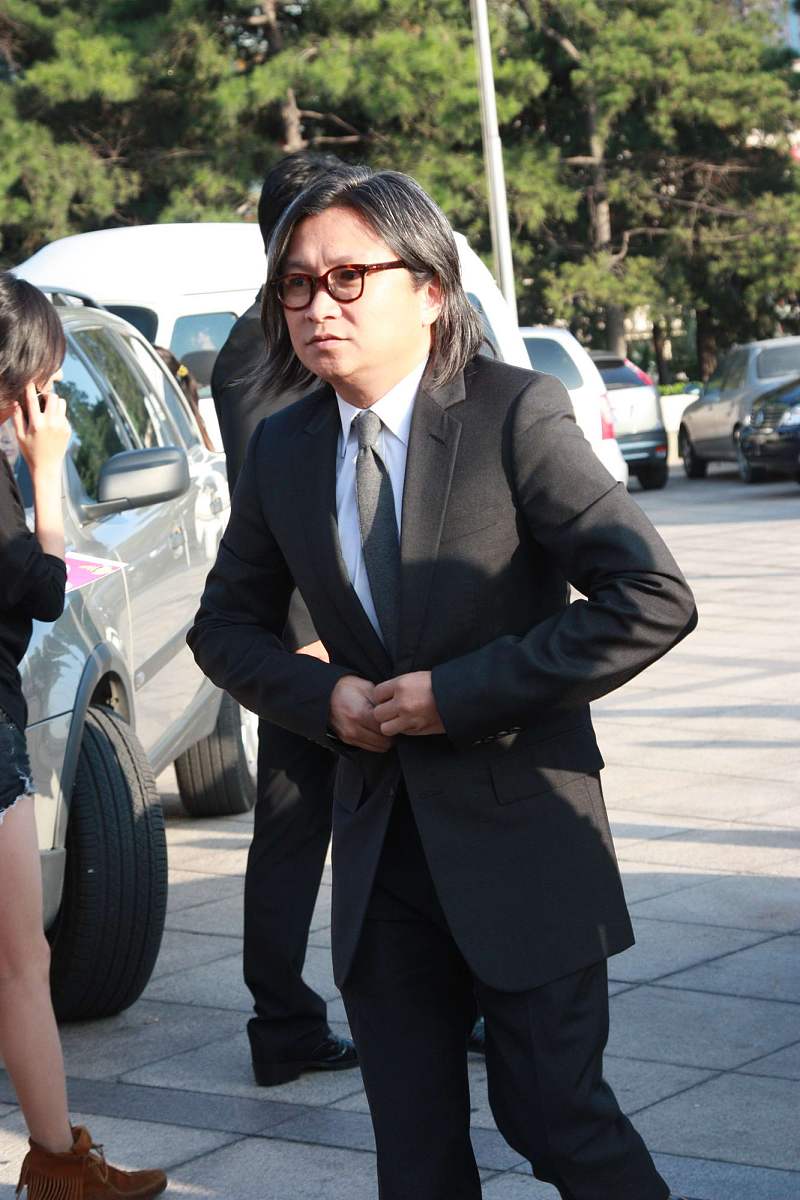 贵州省广播电影电视学校什么专业在招生广播影视节目制作专业就业方向如何