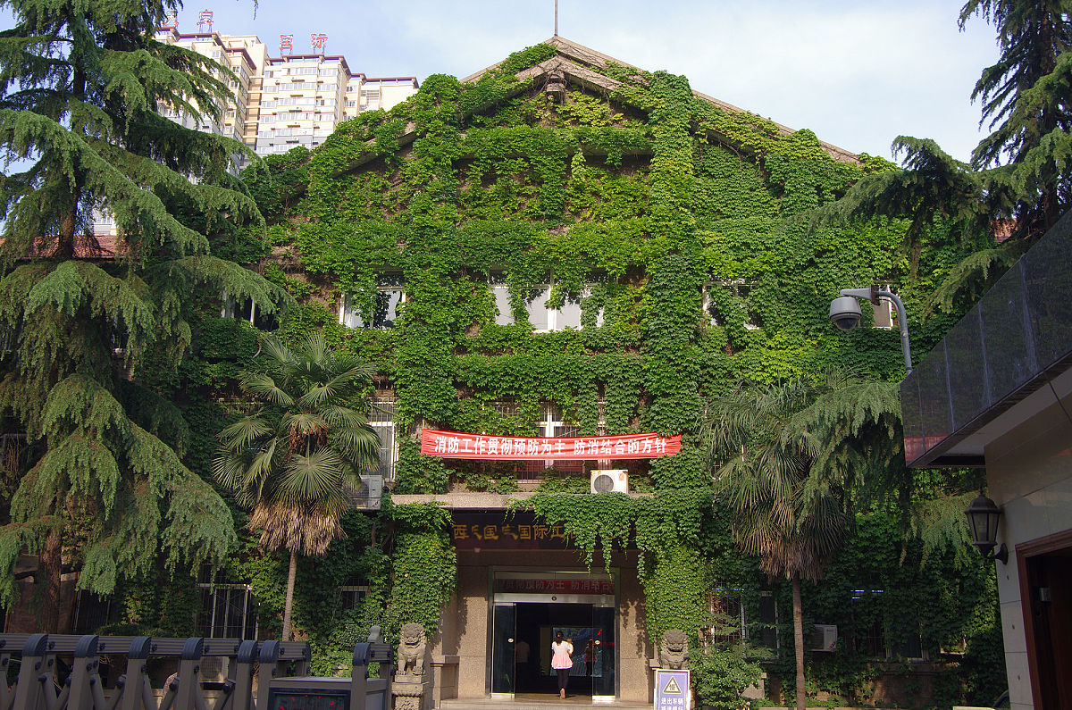 南昌卫生学校怎么样、好不好用