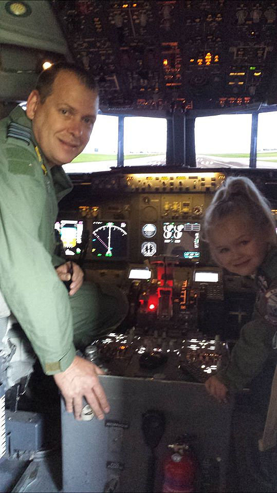 林汐的日常：LINE群聊模拟