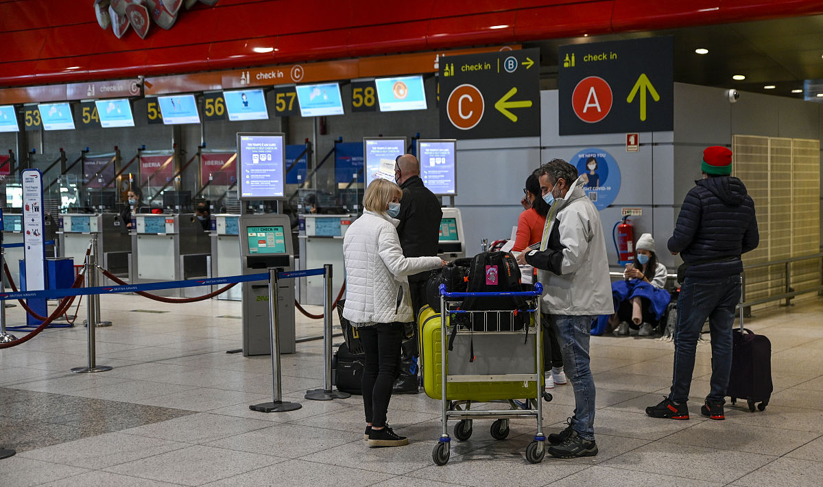 丹佛机场行李托运系统问题解析：从人员到质量