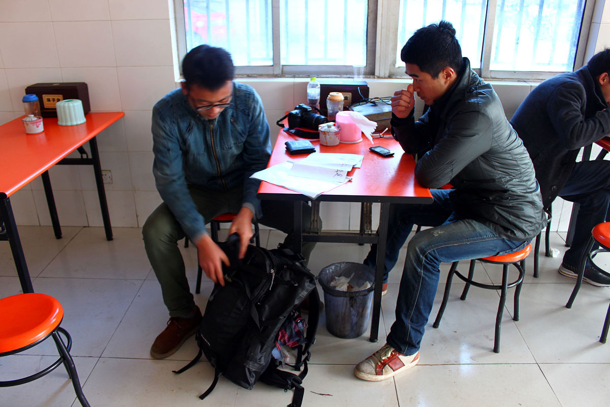 成都卫生学校2020年资助对象：家庭经济困难和成绩优异学生获资助