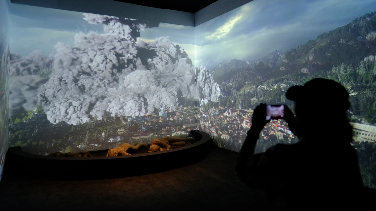 多媒体交互半景画：沉浸式展馆体验的全新方式