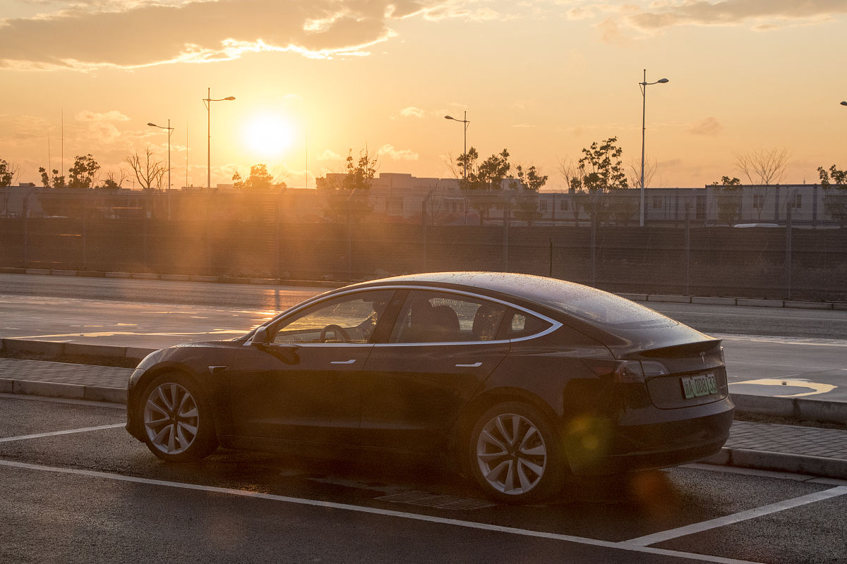 特斯拉电池更换价格一览：Model S/X/3 多少钱？
