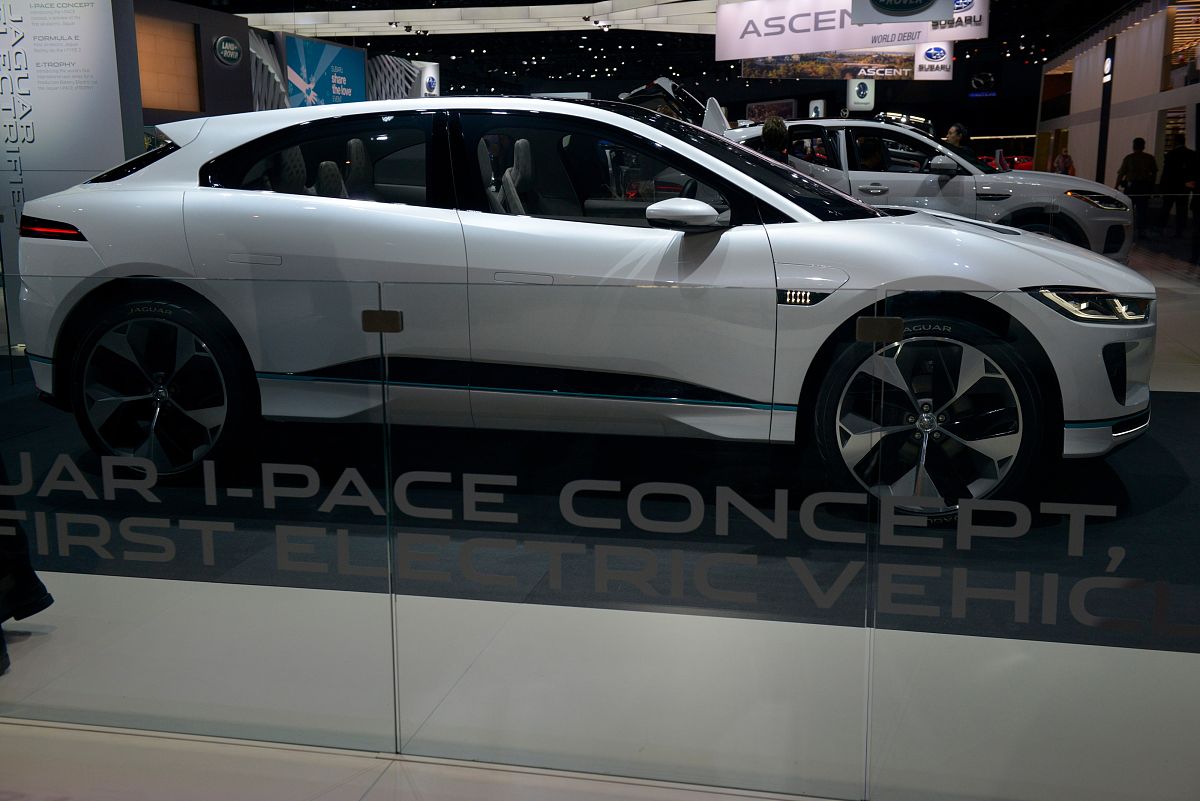 泰克鲁斯·腾风 rs汽车的介绍