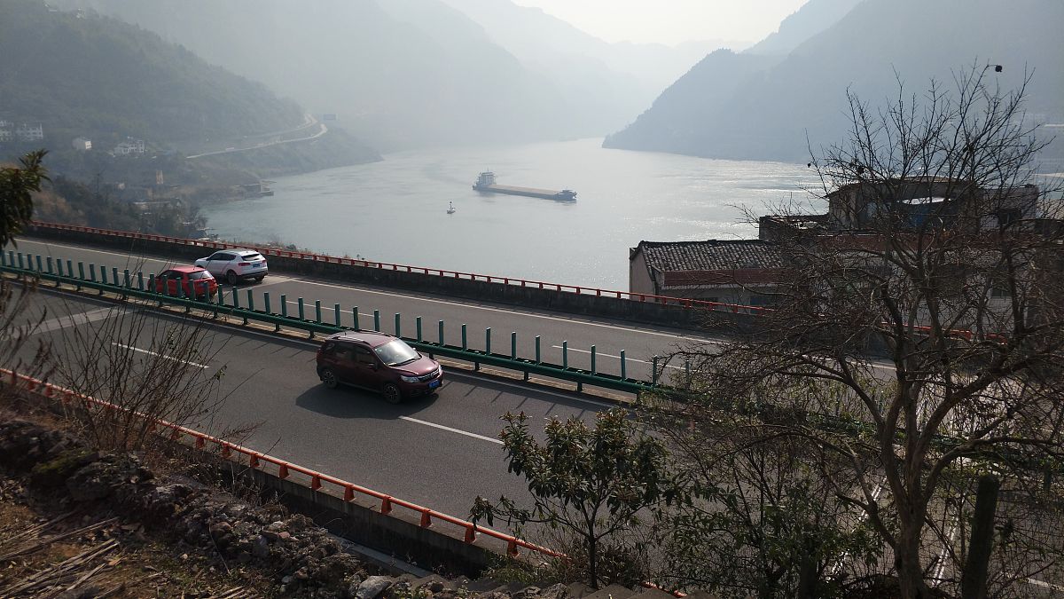 宜昌市三峡中等专业学校2023年招生简章 - 培养技能型人才