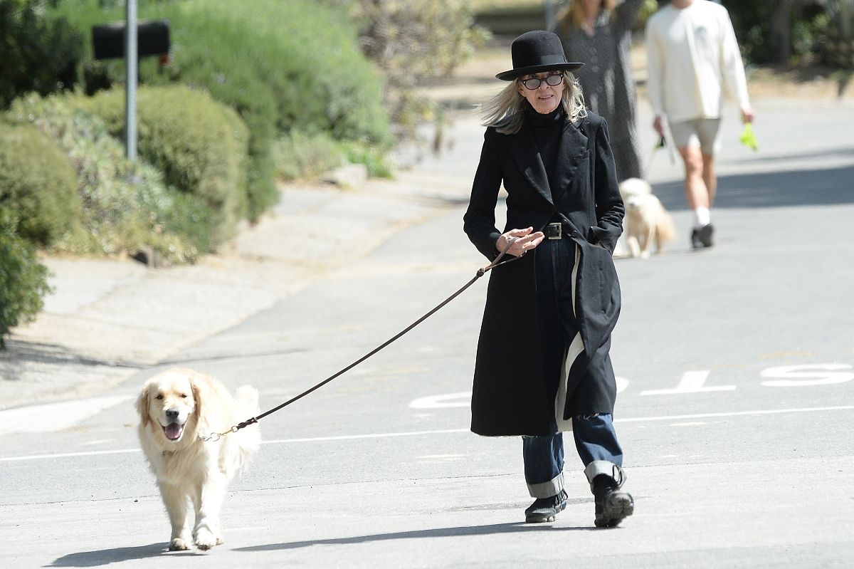 当地时间2022年3月25日,布莱特伍德,演员戴安·基顿(diane keaton)穿