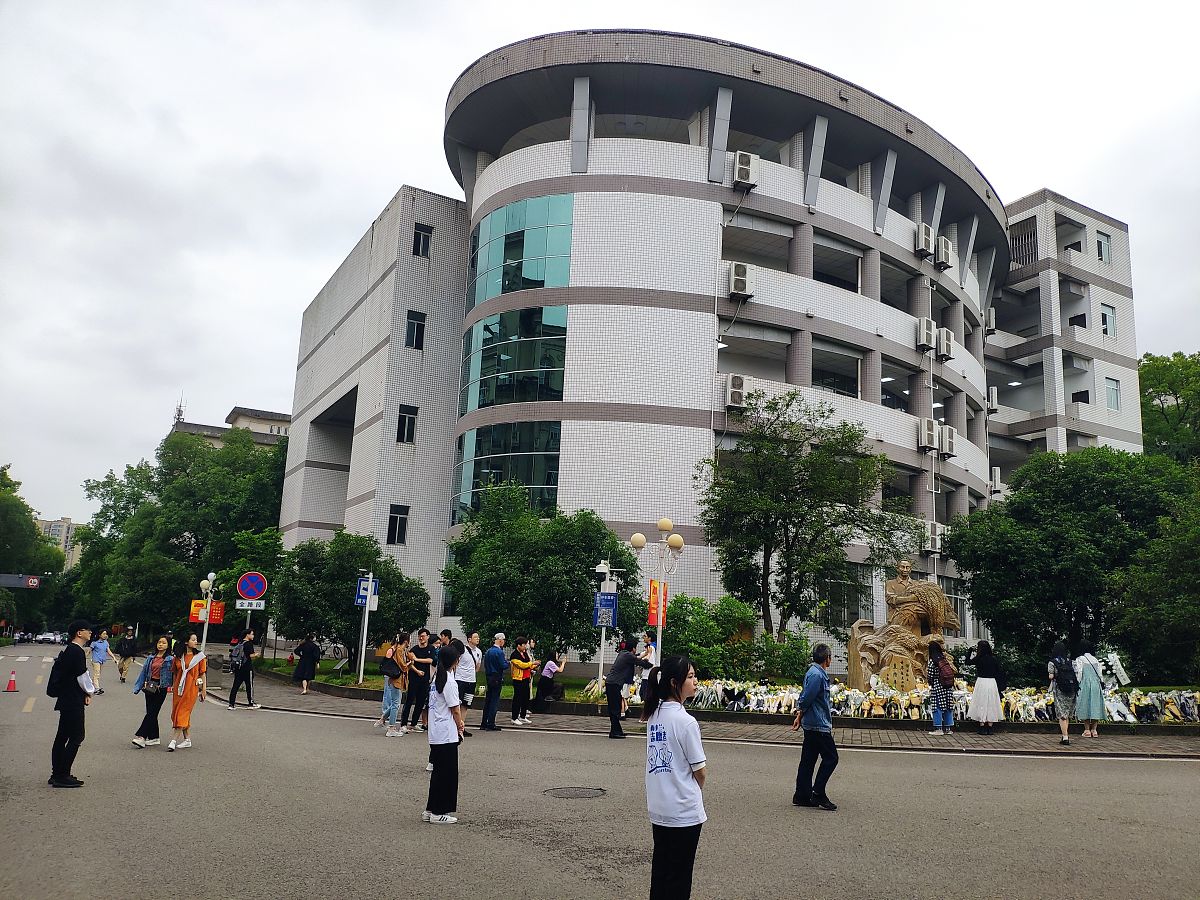 重庆卫生技工学校升学率怎么样？