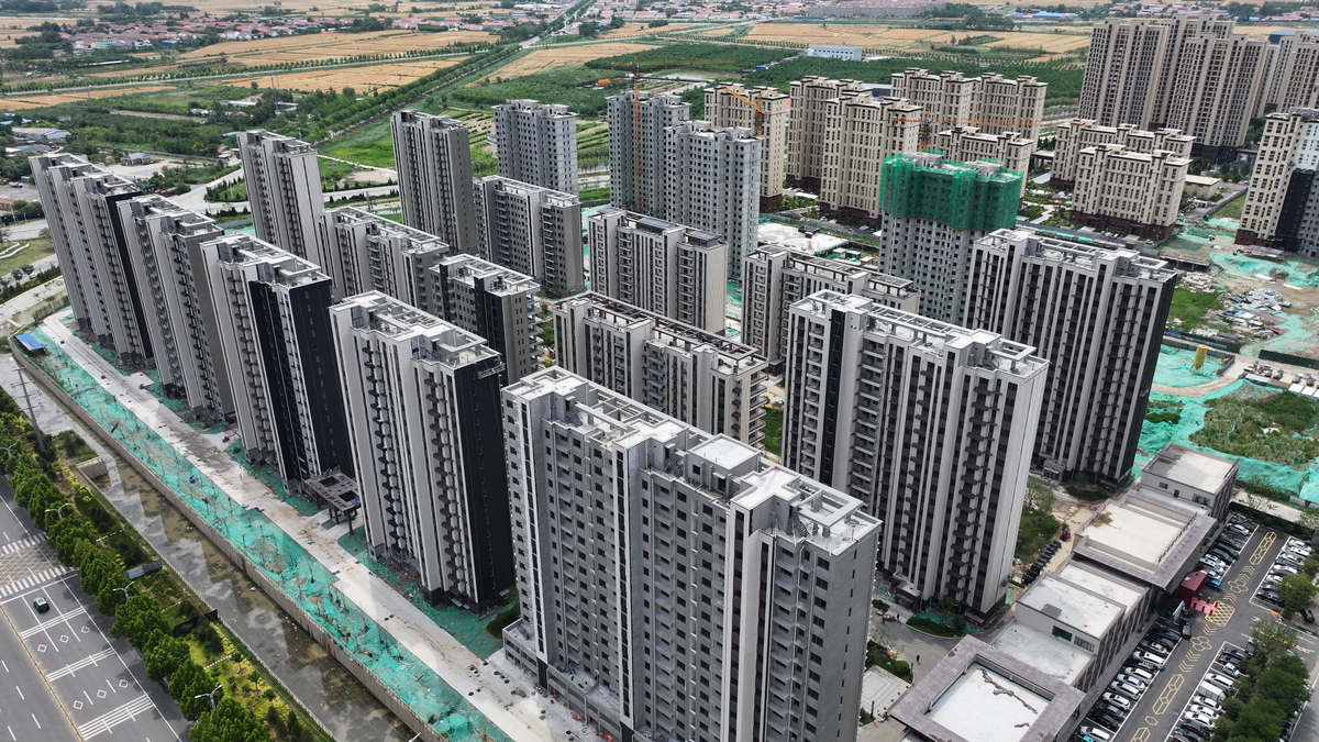 范潭小区商住楼会被征收吗 用250字帮我描述