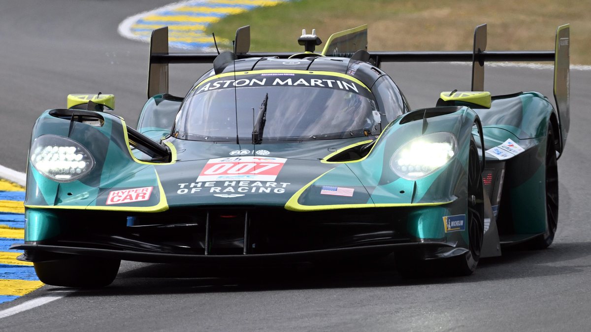 Ferrari: Luxury Sports Cars, Formula One Legacy & Exclusive Performance