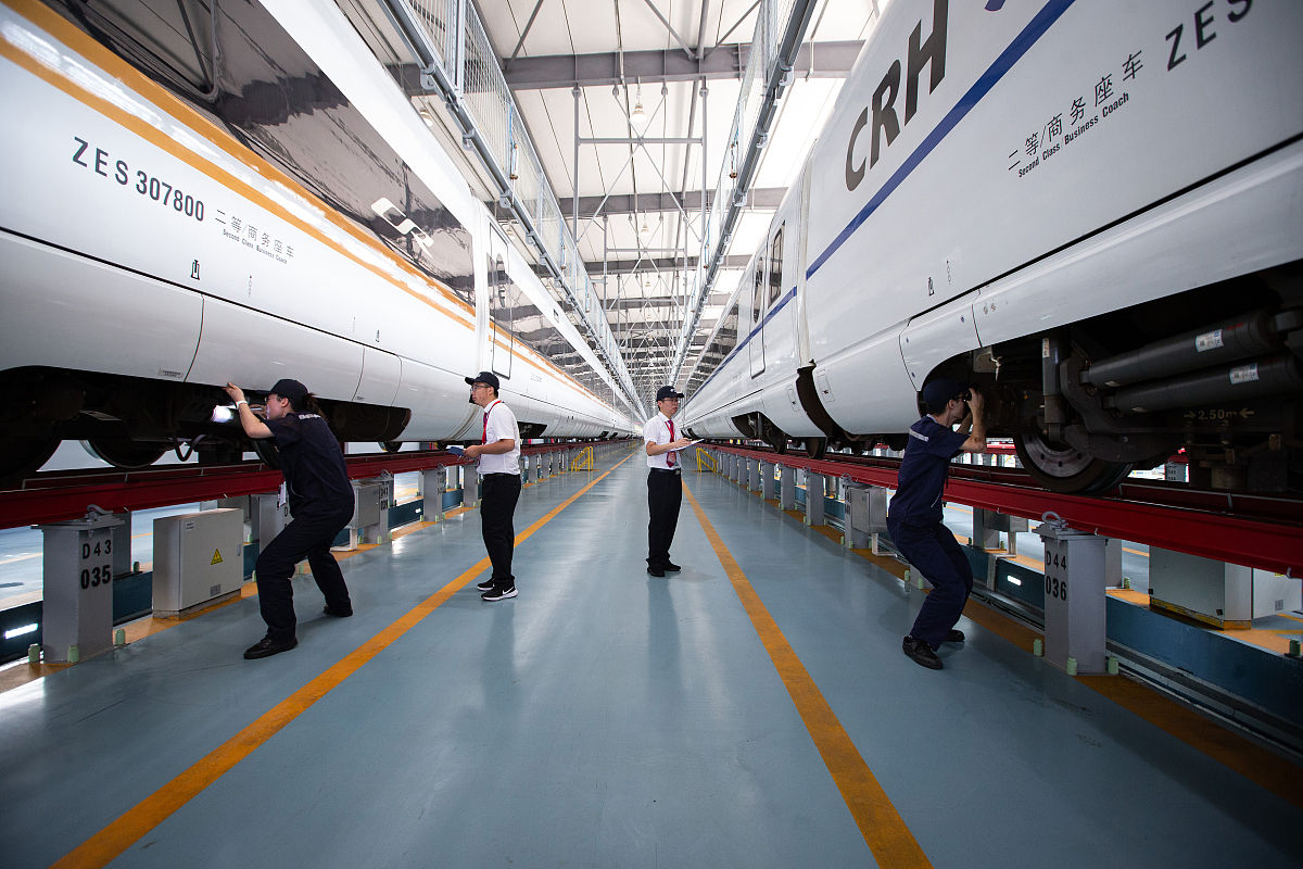 轻轨学校：未来就业的热门选择