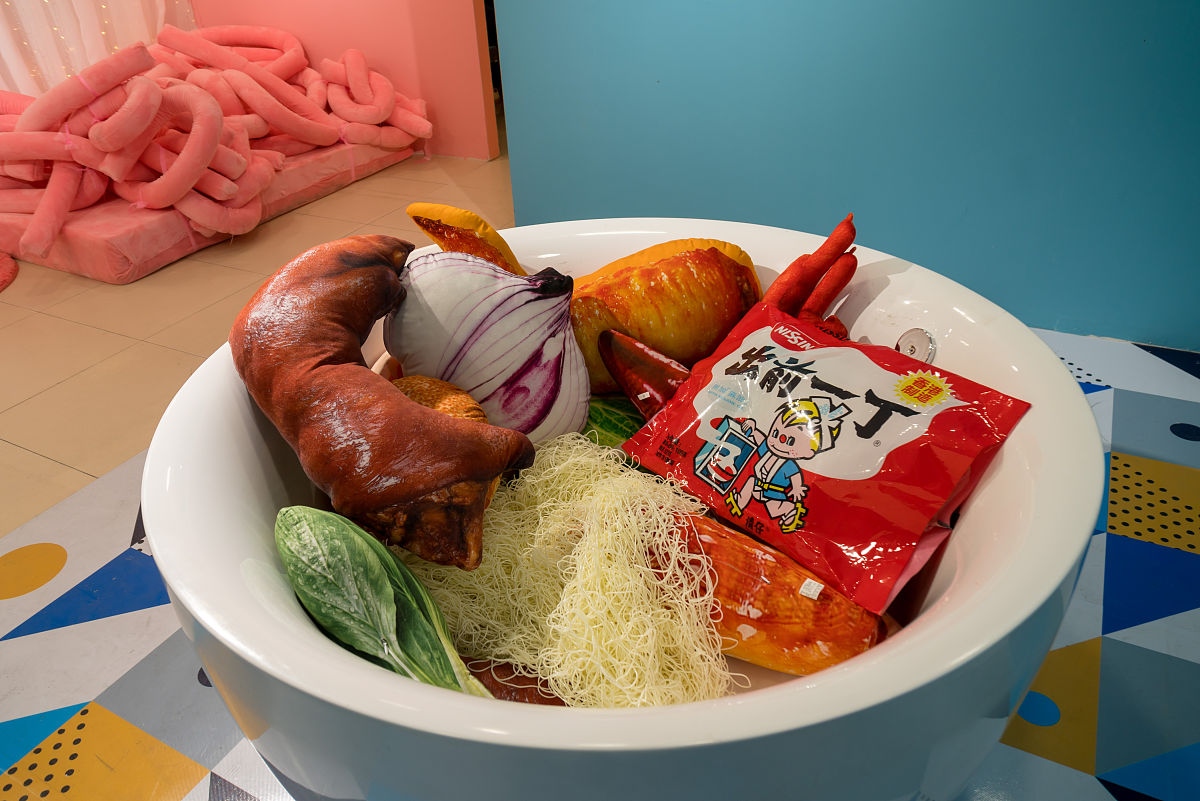 2019年5月31日,上海,"孤独的泡面"展2.0版本31日起登陆南京东路永安百