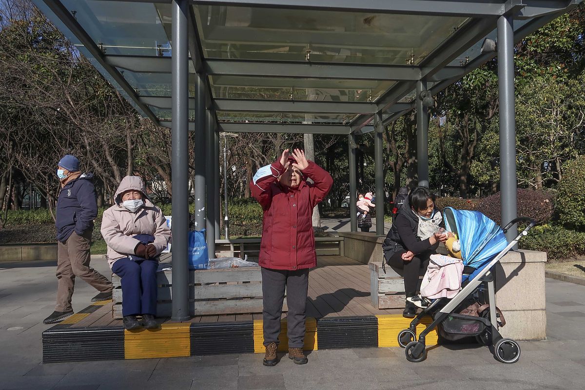 送仙桥社区老年人出行障碍：公共产品物质性分析