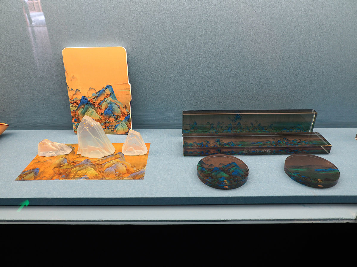 魅力杭州共迎亚运关于杭州特色主题迎亚运杭州万事利丝绸有限公司在亚运中的贡献主题明确写1000字左右的演讲稿