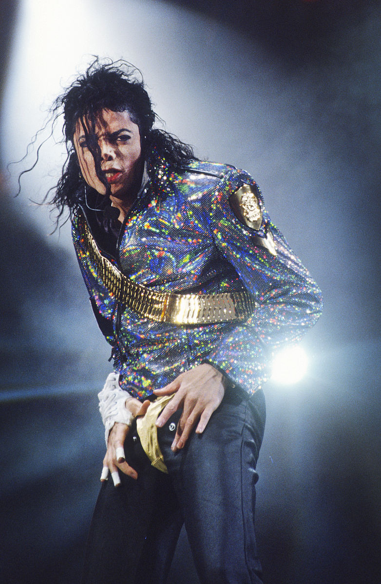 迈克尔·杰克逊：流行之王、音乐天才及慈善家