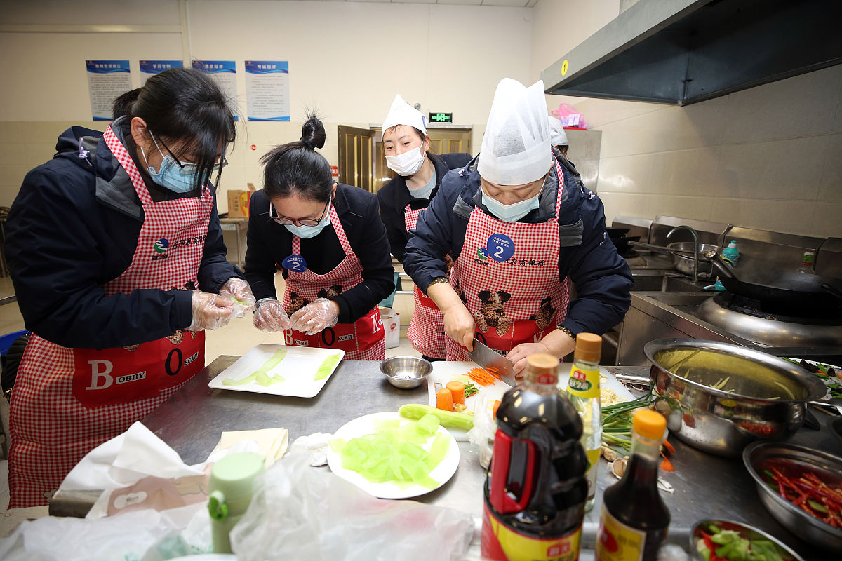 北京交通职业技术学院城市轨道交通车辆专业：优势与不足分析