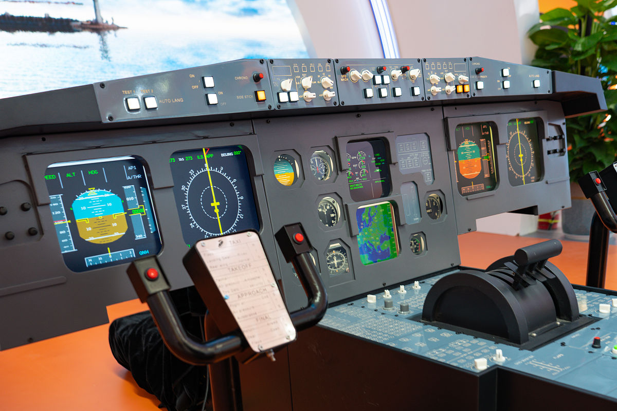 飞行模拟器通信：VehicleClient 对象详解