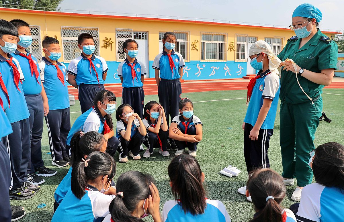 张家口幼儿师范学校简介用发散