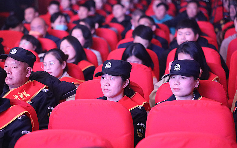 淮安区辅警工资涨幅分析：政策、市场和个人因素的影响