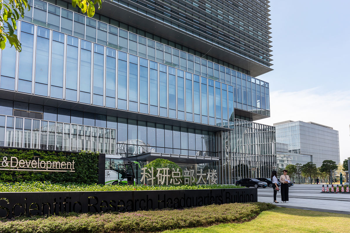 上海妮维雅办公地点在哪里？