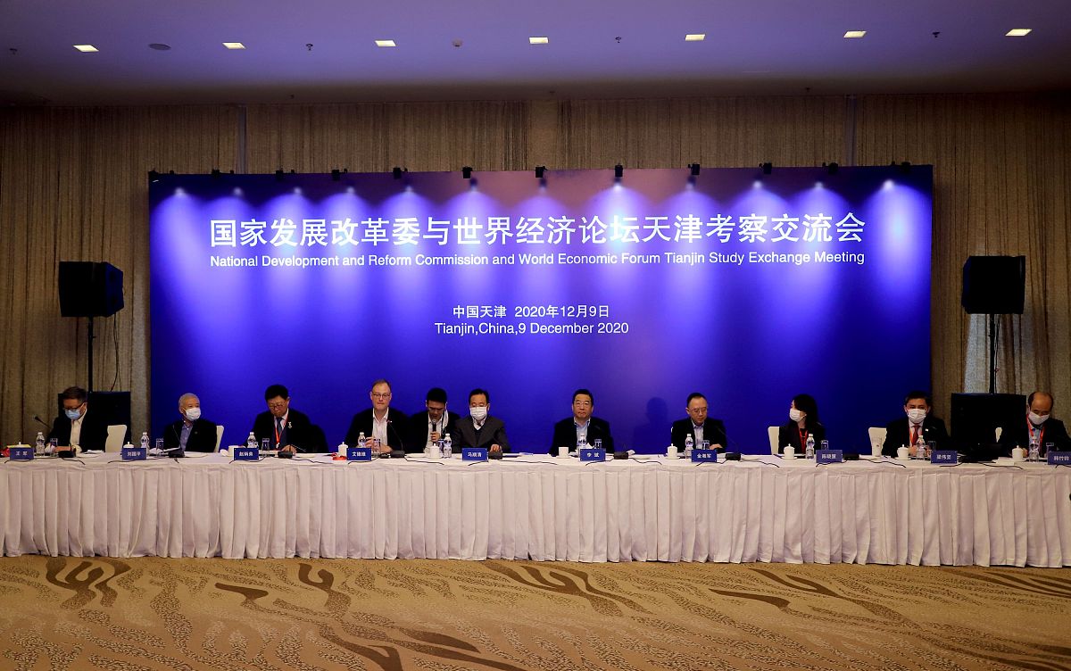 江苏山东海洋信息服务产业人才培育对比：规模、需求、模式、结构