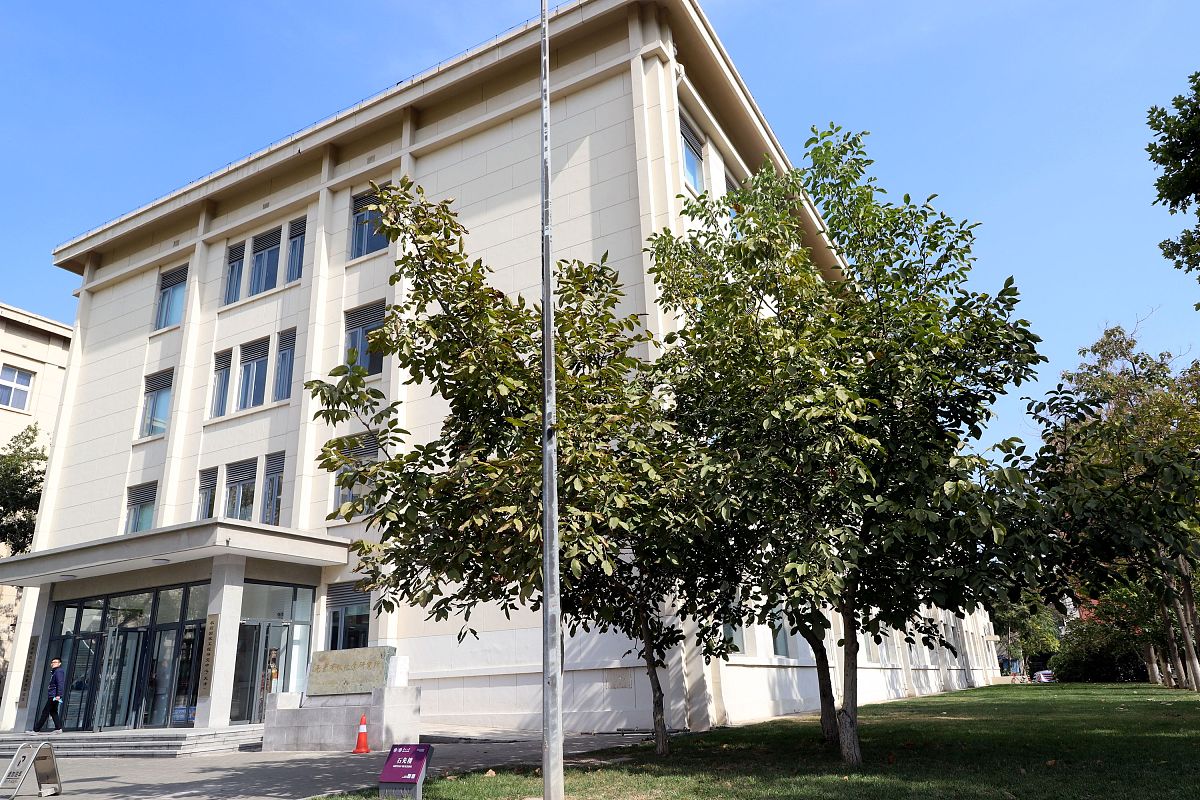 北京青年政治师范学院东校区3+2五年制大专招生简章