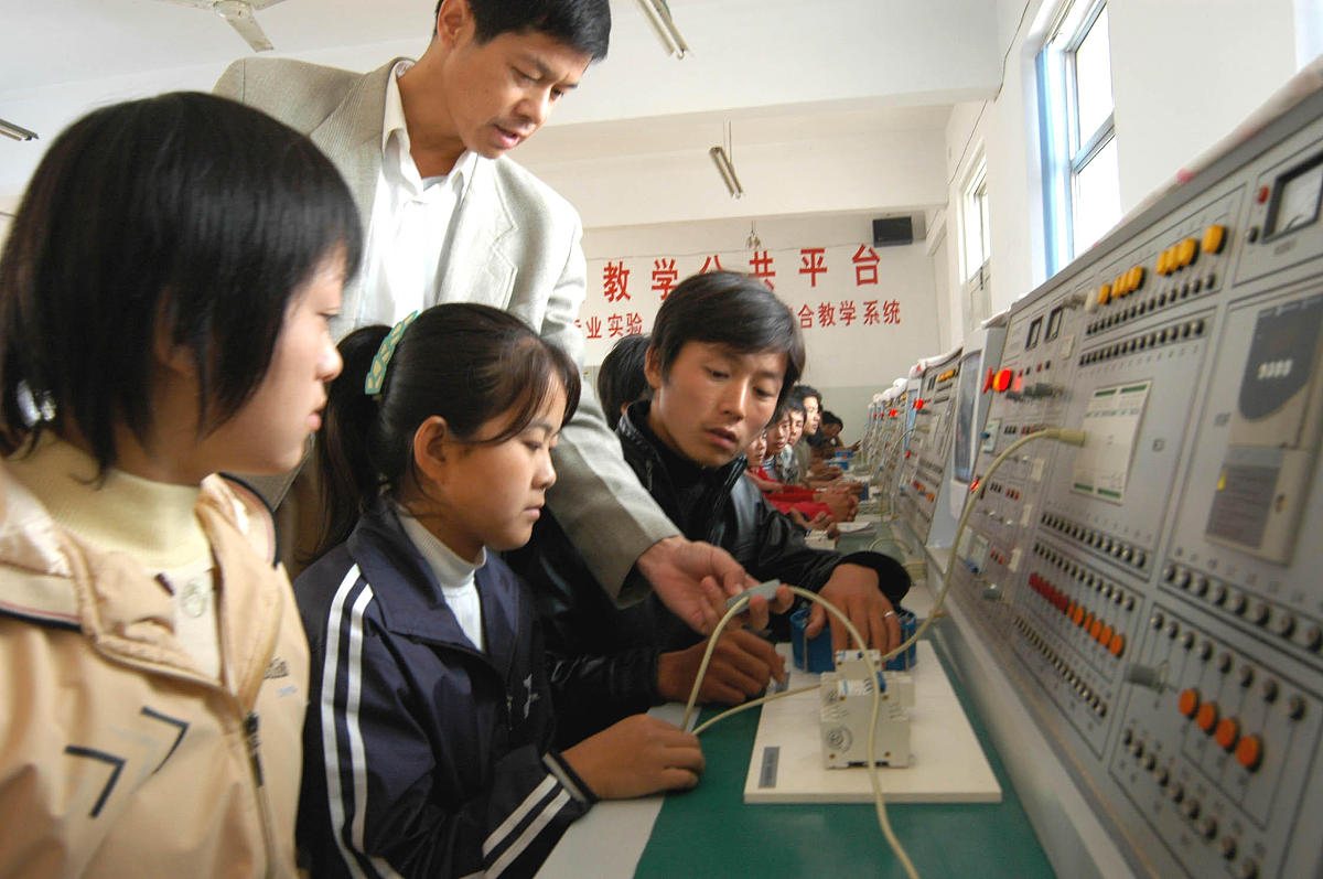 涿鹿职教中心铁路电气化专业怎么样