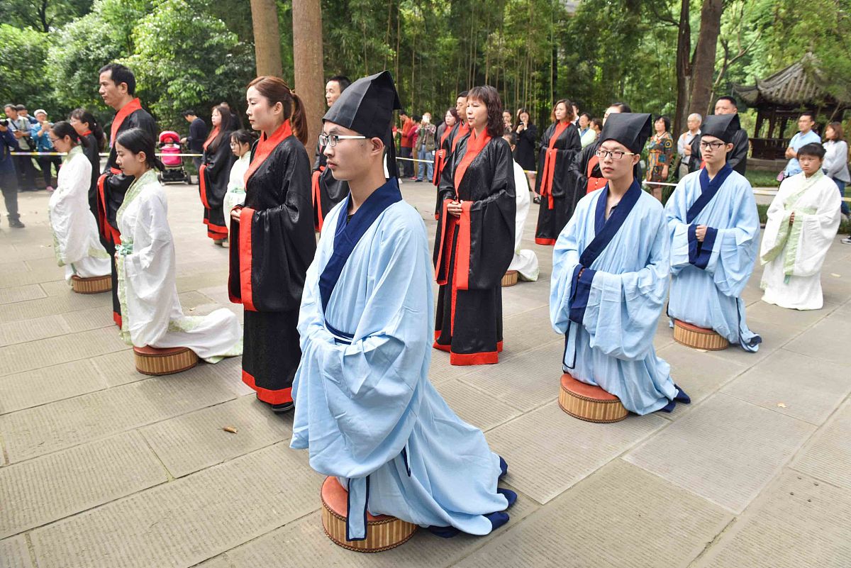 禄劝职业高级中学2021年招生条件是什么