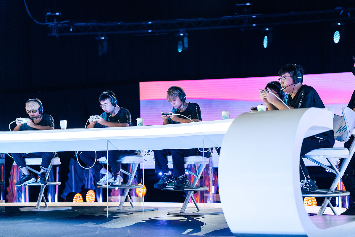 马赛克英雄手游更新日志：1.0.1 版本更新内容