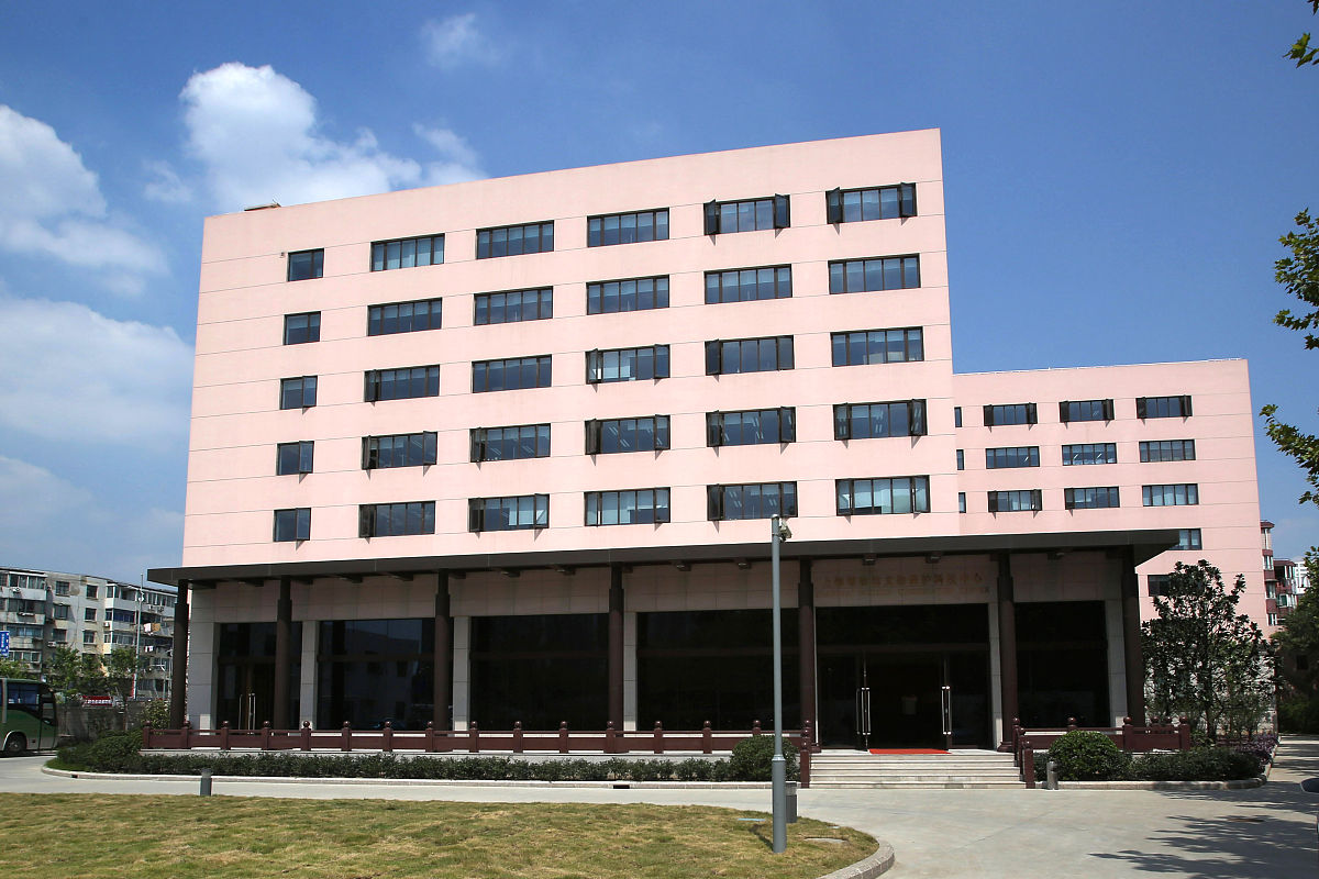 贵州建筑材料工业学校工业与民用建筑专业怎么样？就业前景如何？