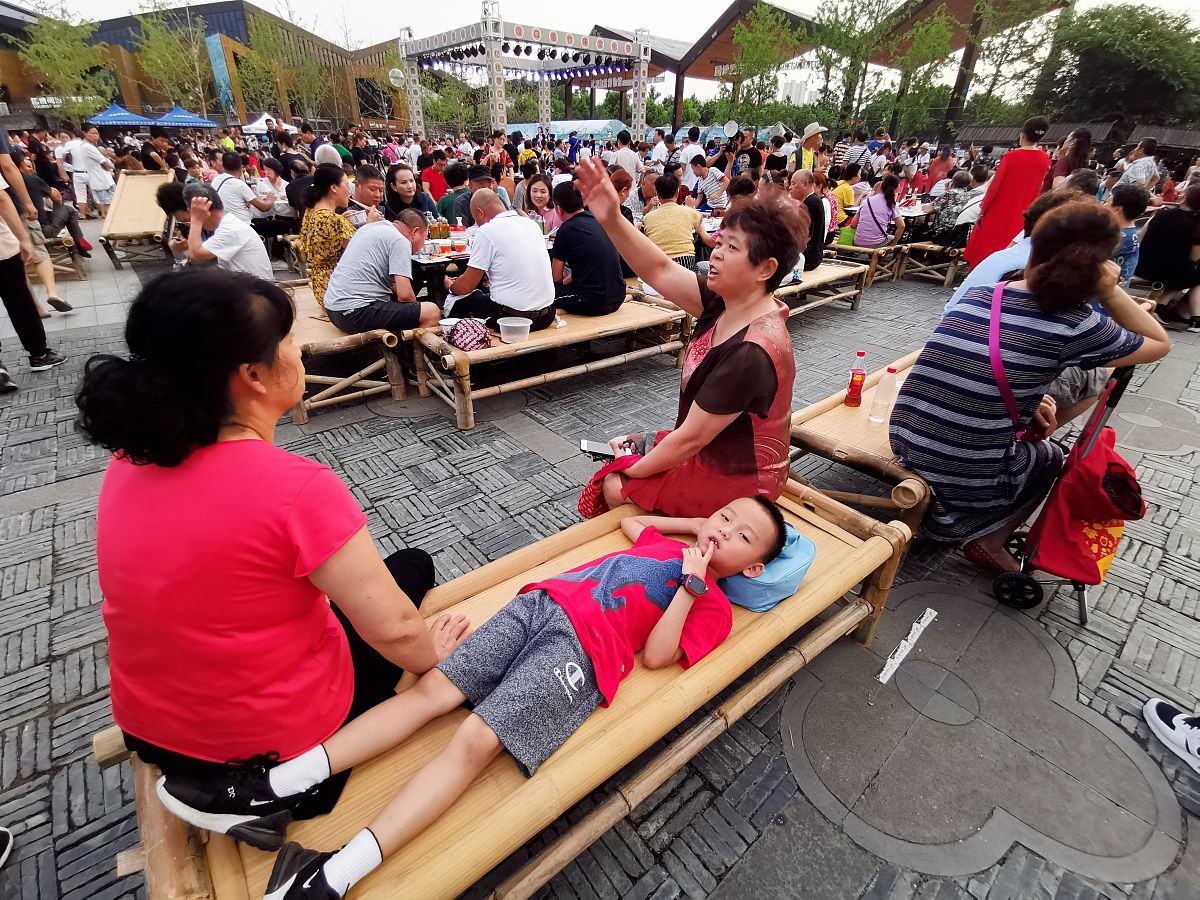 儿童推竹床安全指南：技巧、益处及注意事项