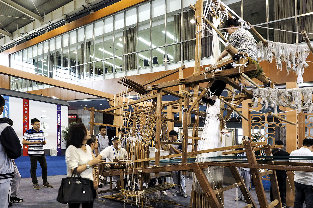 不爱读书？成都市铁路运输学校助你拥有未来