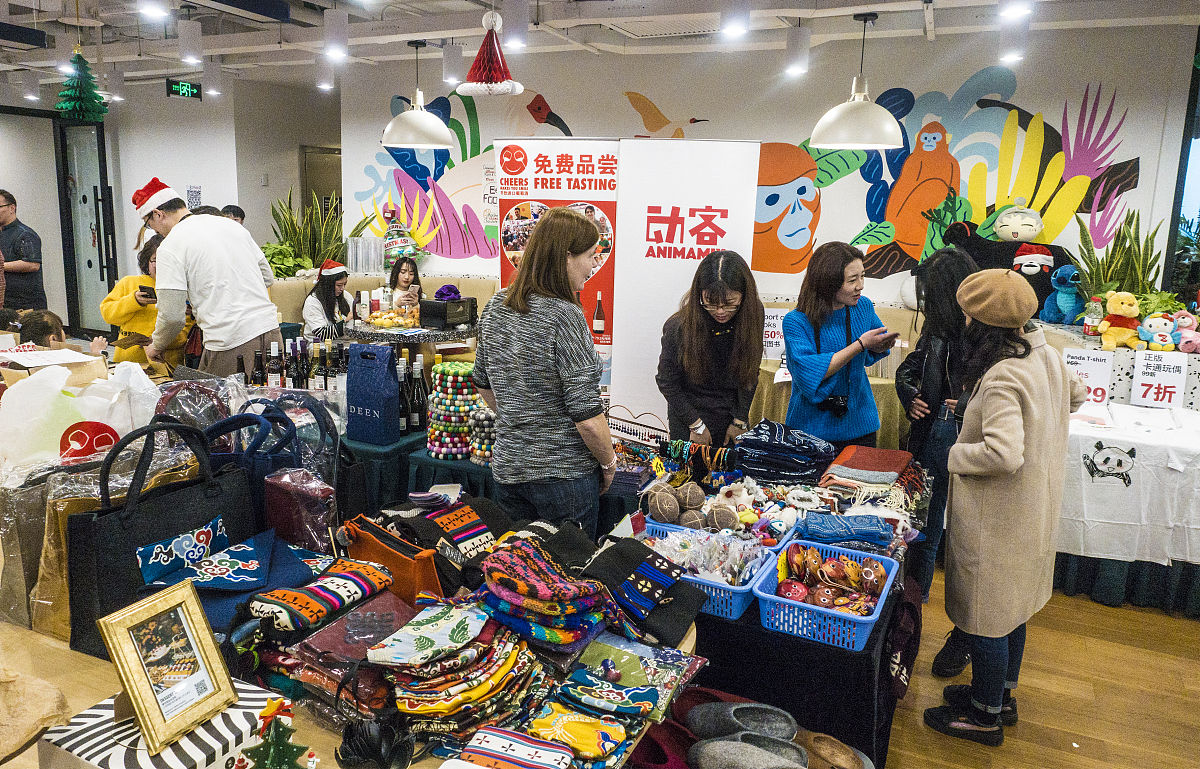 成都卫校医学检验专业工资：详解薪资水平和发展前景