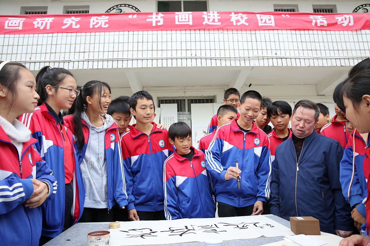 四川高级商务与文秘专业院校推荐