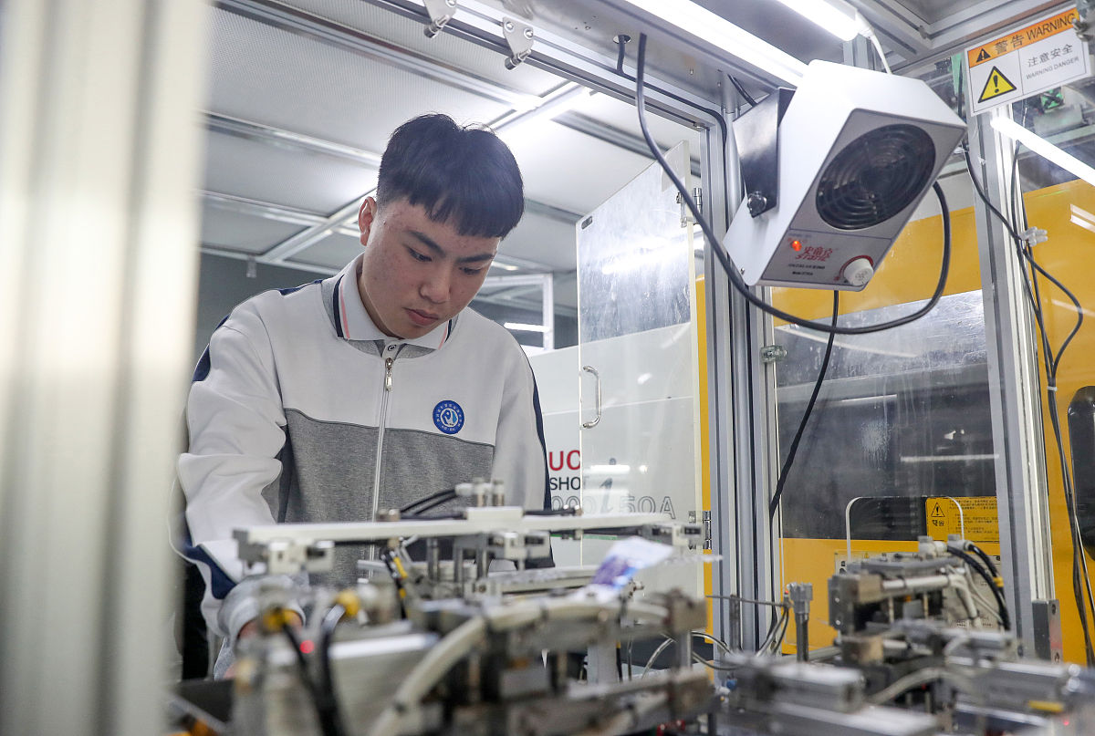 重庆市忠县职业教育中心电子商务专业就业前景如何