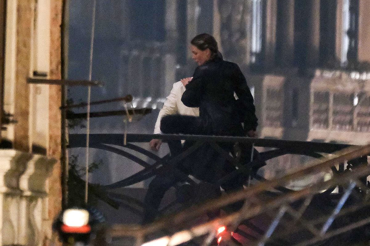 将下面英文html翻译为中文并保持格式：Internationally the seventh Mission Impossible film is off to a much stronger start