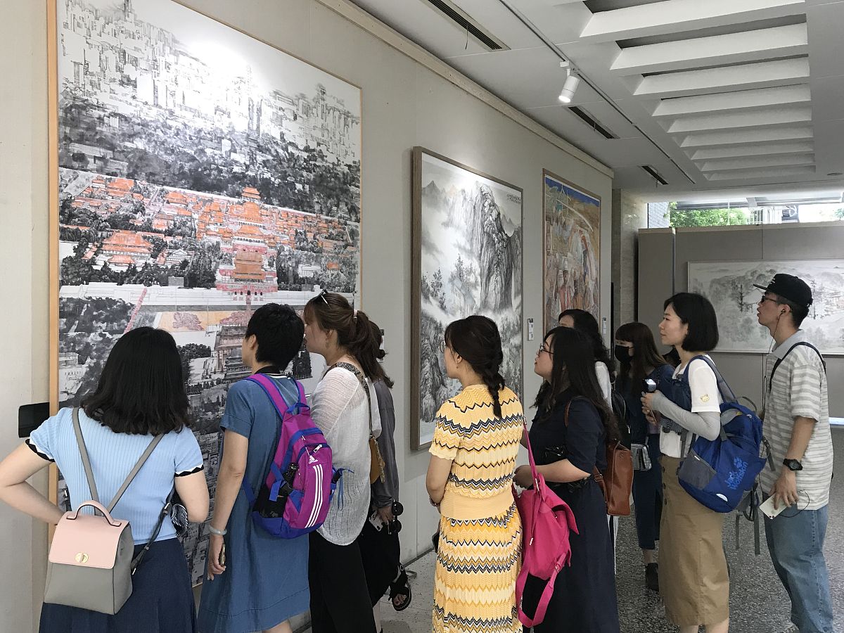 书画艺术专业属于什么类别？就业前景如何？