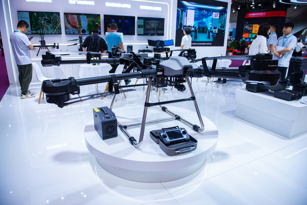 设计无人机室内自主导航飞行系统的实验