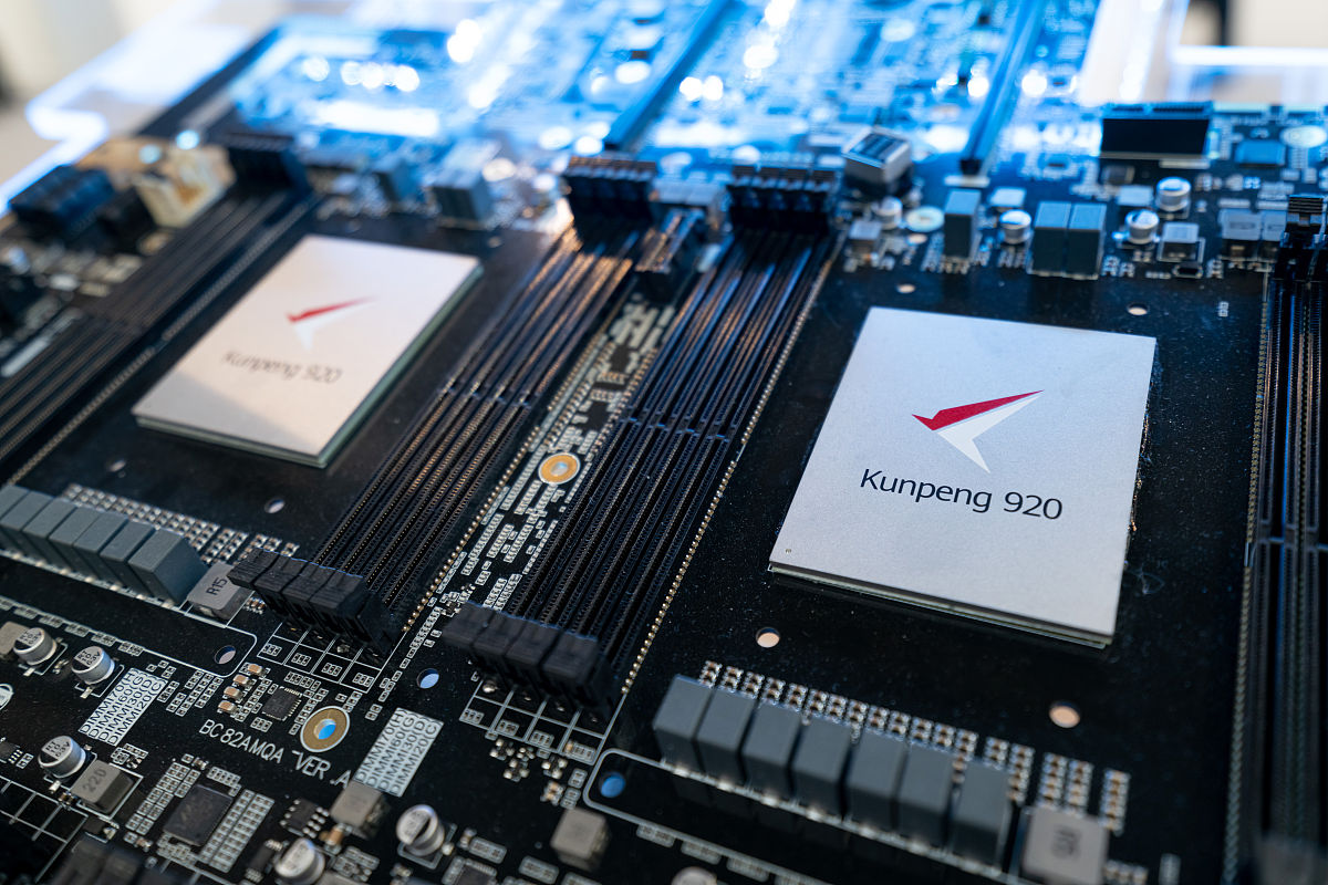B350M Gaming Pro 主板支持 AMD Ryzen 5 5600X 处理器吗？
