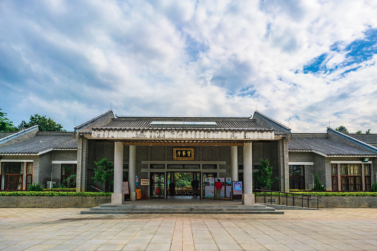 佛山市: 广东历史文化名城、经济中心与旅游胜地