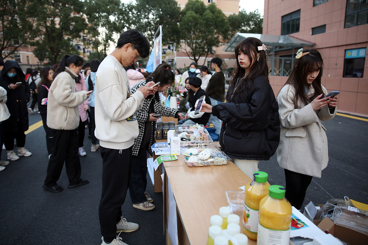 金华职业技术学院学前幼儿教育难学吗？找工作吗
