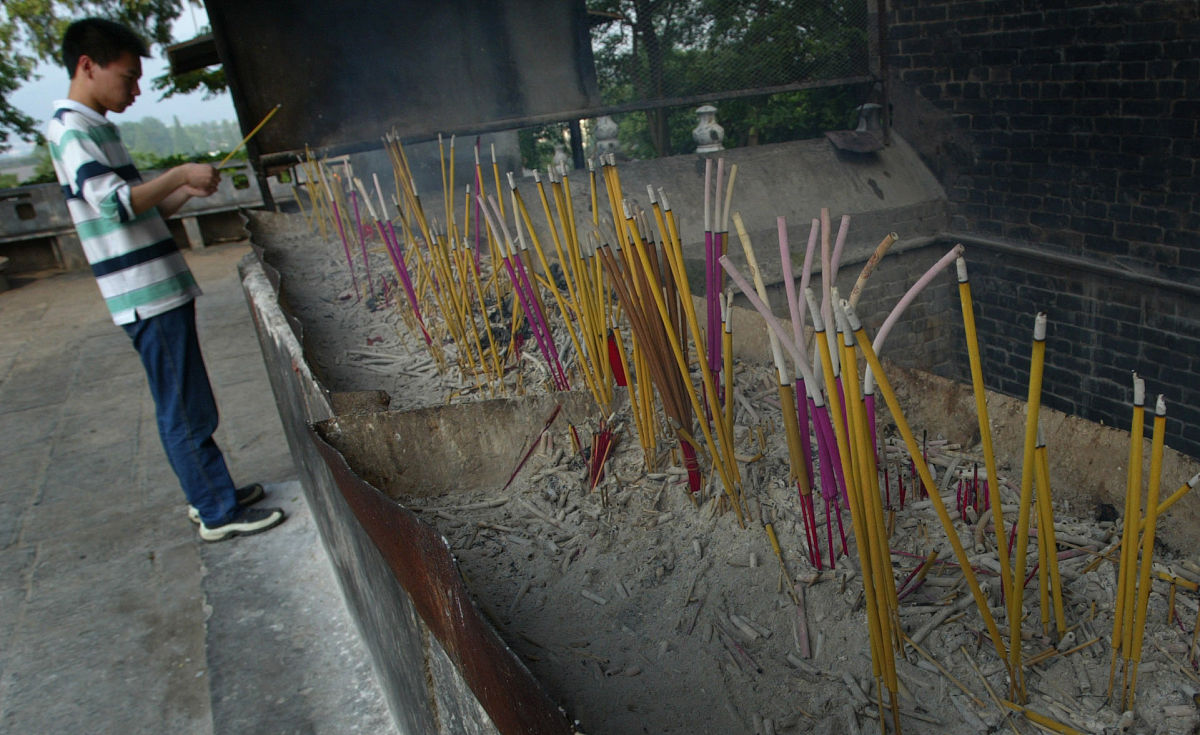 圣骑士的战斗秘诀：如何通过祈祷仪式获得神圣力量