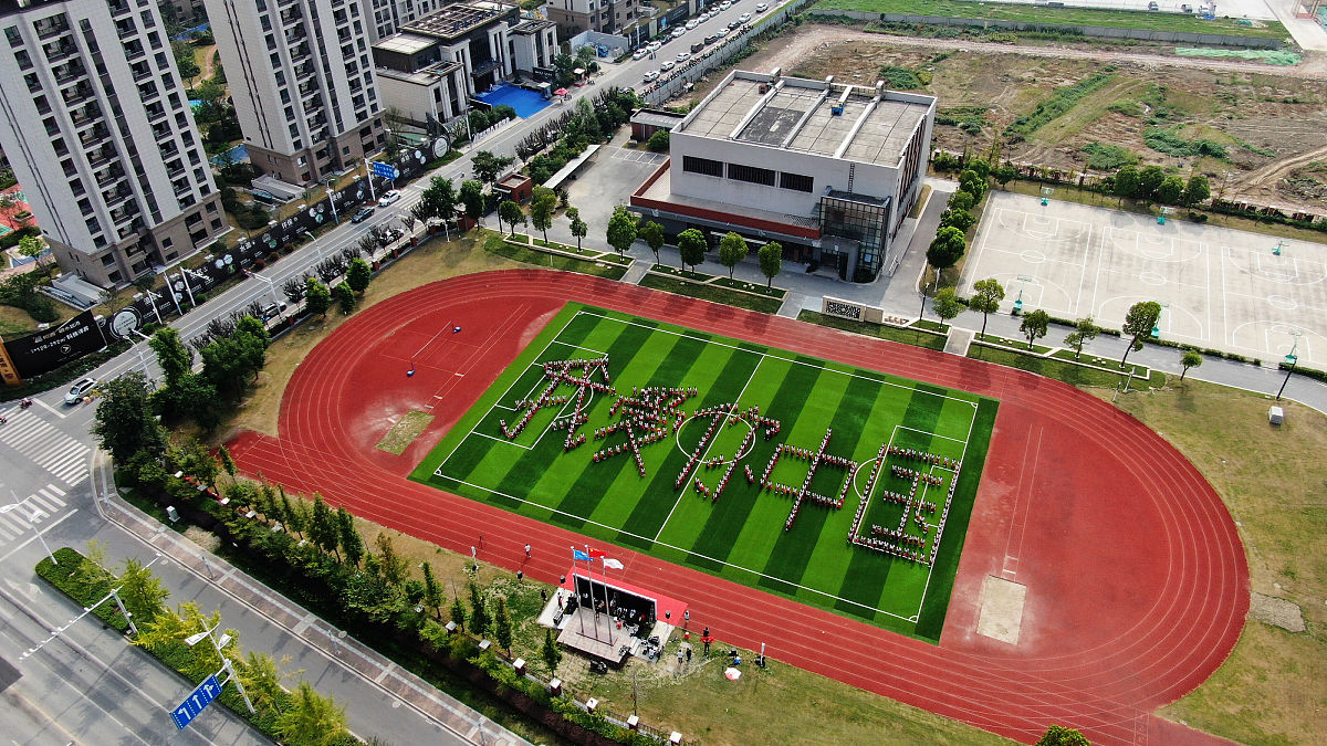 晋宁县职业高级中学计算机平面设计专业怎么样? 晋宁县职业高级中学计算机平面设计专业怎么样?