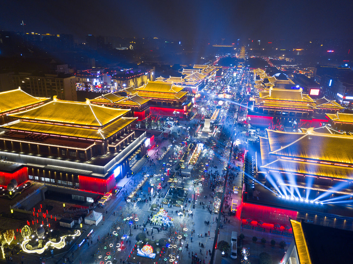 2018年2月15日,"西安年,最中国"-"红耀长安"2018西安中国年新春盛典活