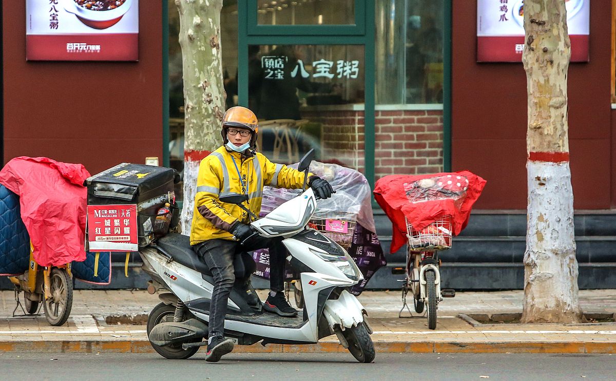 送外卖员的辛劳与温暖：读《2022年冬，我在临沂送外卖》有感
