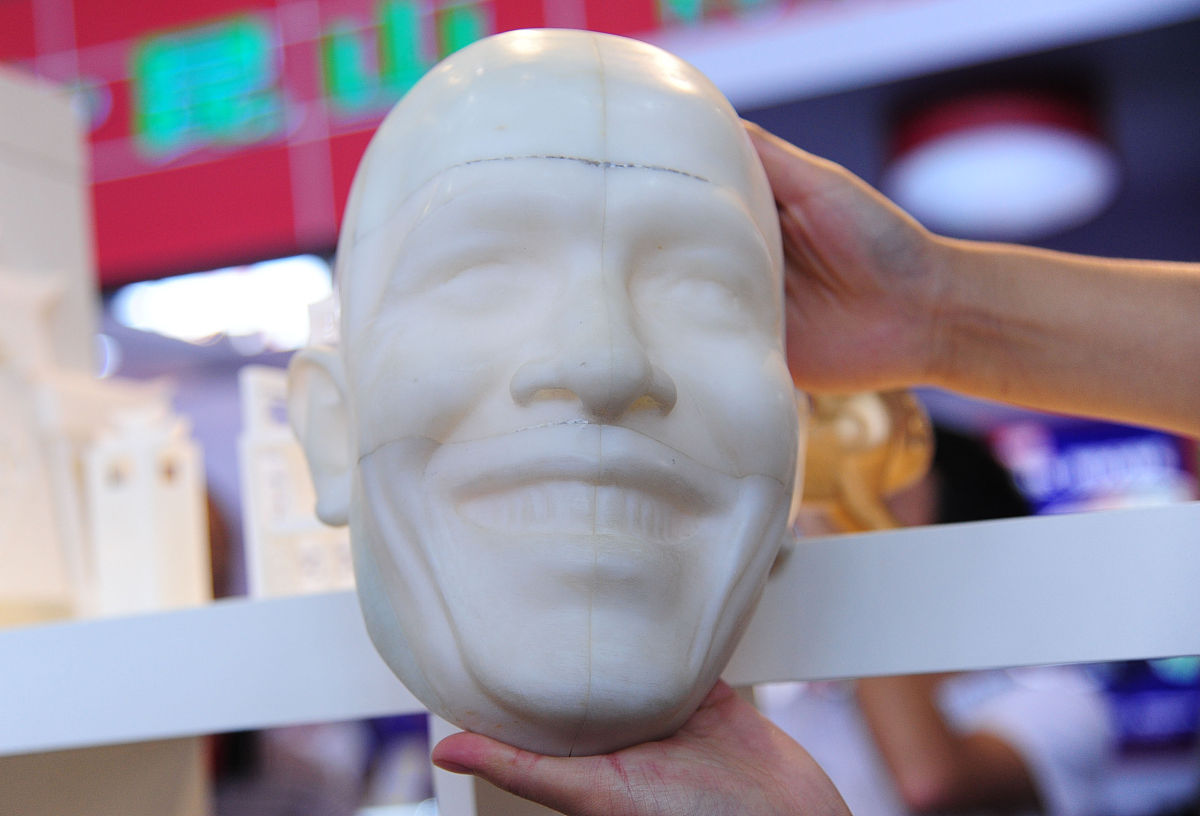 辽宁装备制造职业技术学院有高铁乘务专业吗？