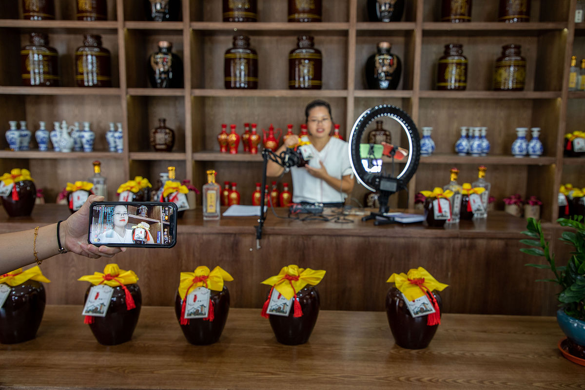 酒具直播技巧：10个吸引用户秘诀