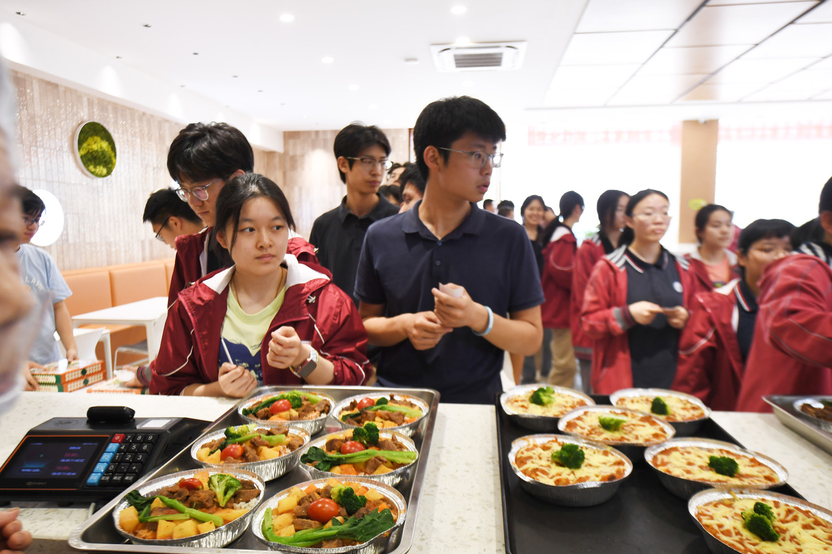 重庆市涪陵第一职业中学校中餐烹饪与营养膳食专业优势怎么样发展前景好不好呢