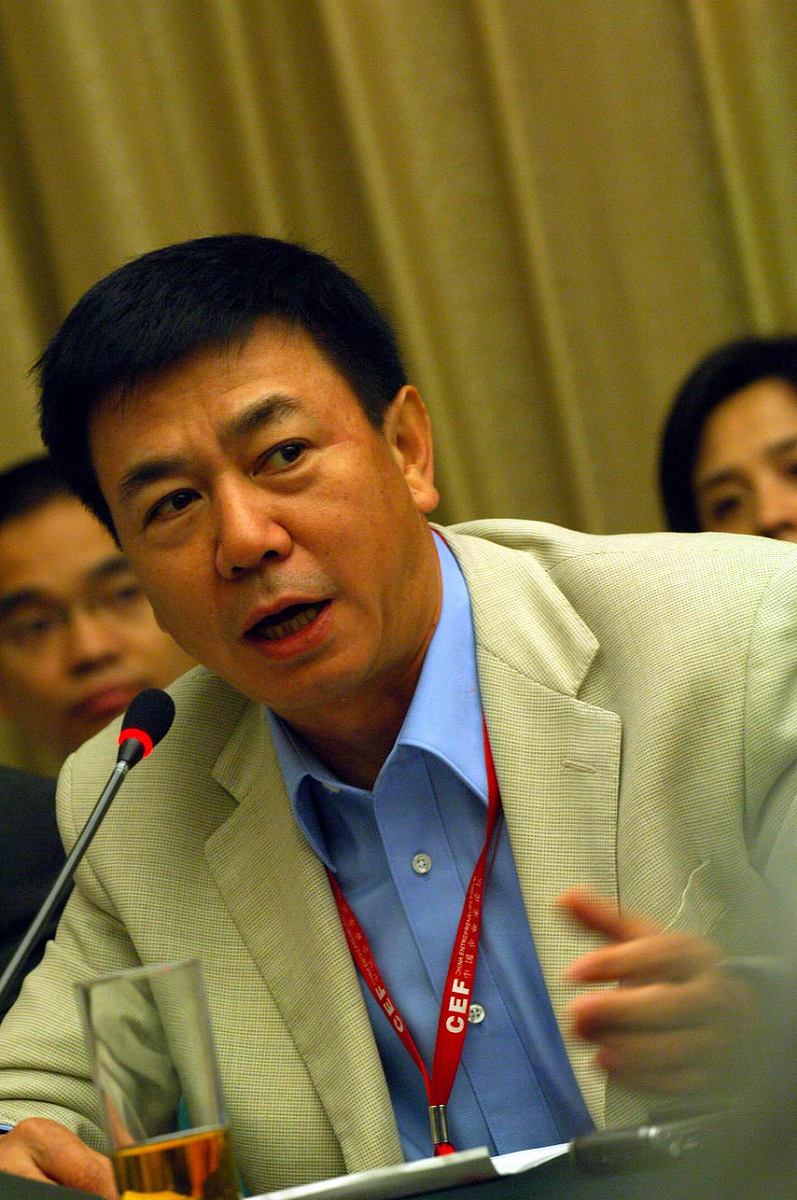 2006年8月26日,中国企业家论坛第三届深圳高峰会在深圳五洲宾馆隆重举