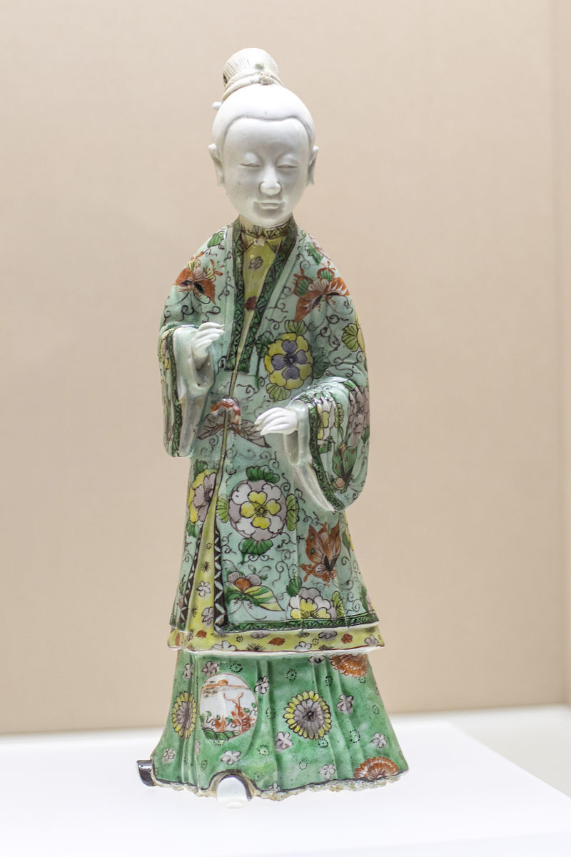 2021年11月3日,上海博物馆"东西汇融——中欧陶瓷与文化交流特展"开展